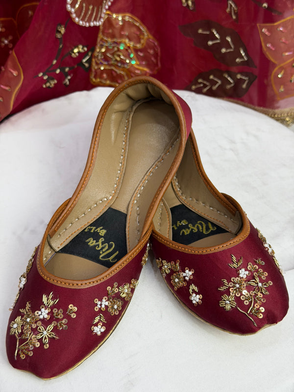 Riwayaat (Red)